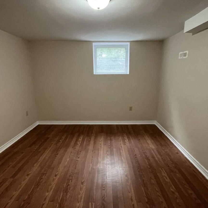 Detached Home For Lease | W9074863 - Photo 1