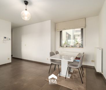 Rustig gelegen 2-slaapkamerappartement met garagebox - Foto 3