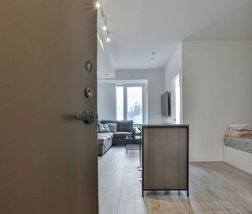 For Lease - 215 Lakeshore Road Unit# 206, Mississauga, Ontario - Photo 2