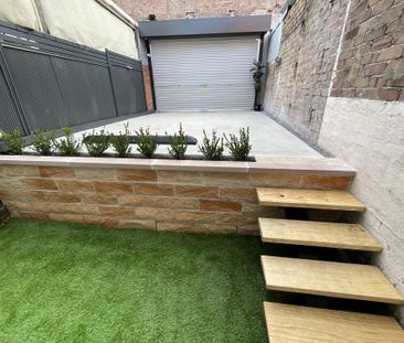 Charming Surry Hills terrace with secure parking in a prime Crown Street location - Photo 6