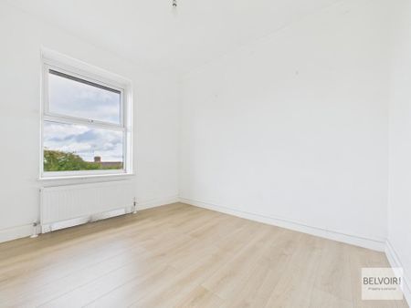 2 bedroom semi-detached house to rent - Photo 3