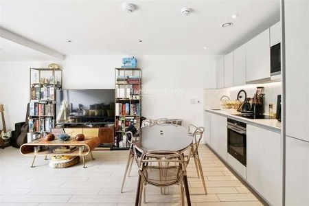 Packington Square, Islington, N1 - Photo 2