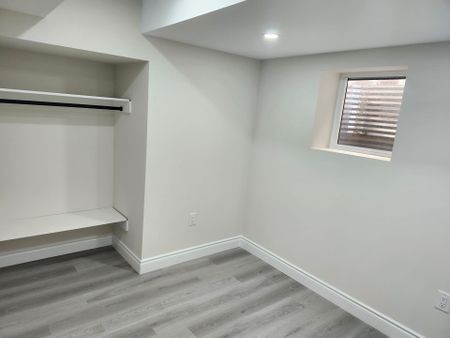 For Lease - 182 ESTHER Crescent, Thorold, Ontario - Photo 4