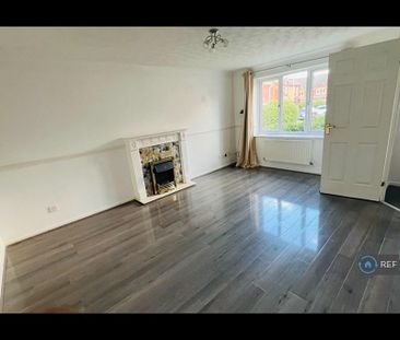 3 bedroom semi-detached house to rent - Photo 1