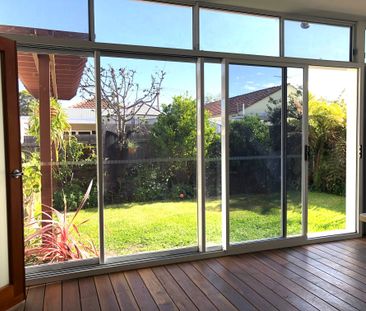 West Footscray - Photo 1