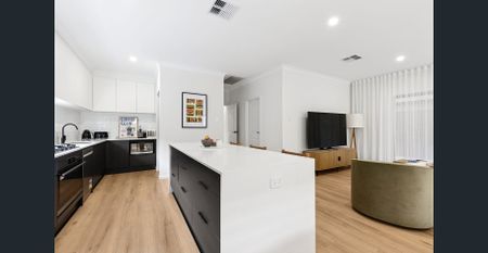 Discover the Ultimate Blend of Comfort and Convenience - Photo 3