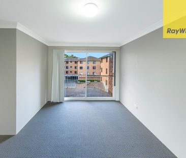 SPACIOUS 2 BEDROOM UNIT ON THE FIRST FLOOR OF A SECURE COMPLEX - Photo 2