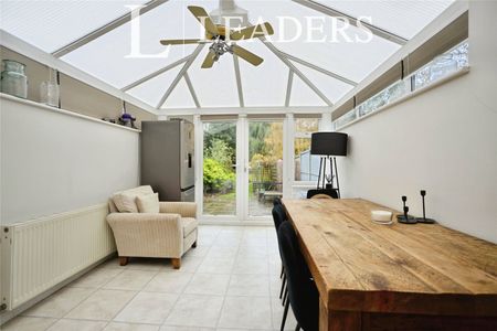 2 bedroom house to rent Highwood Road, Edney Common, Chelmsford, Essex, CM1 - Photo 4