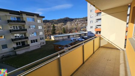 Geförderte 3-Zimmerwohnung, extra Küche und Loggia - Photo 3