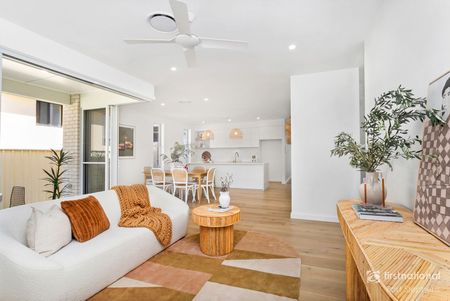 33 Nelson Street, Nelson Bay NSW 2315 - House For Rent | Domain - Photo 2