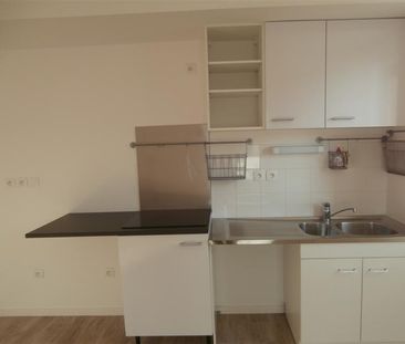 Location Appartement 3 pièces 57m² LA CHAPELLE SUR ERDRE 44240 - Photo 3