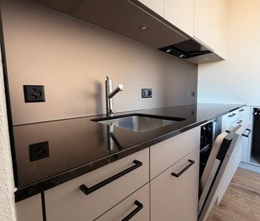 2.5 Zimmer, 2. Stock - Photo 3