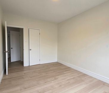 101Z Av. Alepin, H8P2C9, Montréal - Photo 3