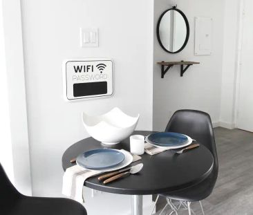 The Woodside, Spadina Suites — 1 Bedroom - Photo 6