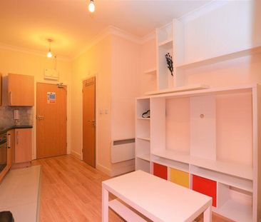 Studio to rent - Photo 4