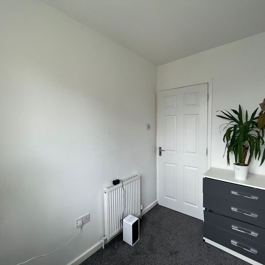 20 Goldswong Terrace, NG3 4HB, NOTTINGHAM - Photo 1