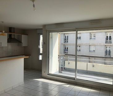 Appartement T3 (NON MEUBLE) ST NAZAIRE 63M2 700€HC - Photo 6