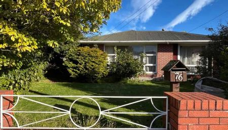 6-Bedroom Home with Swimming Pool for Rent - Photo 5