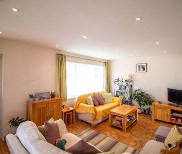3 bedroom semi-detached house to rent - Photo 6