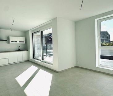Appartement te huur in Beveren-Waas voor € 775 met 1 slaapkamer - Photo 1