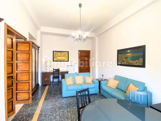 Bilocale via Mario Morgantini, Centro Storico, Napoli - Photo 1