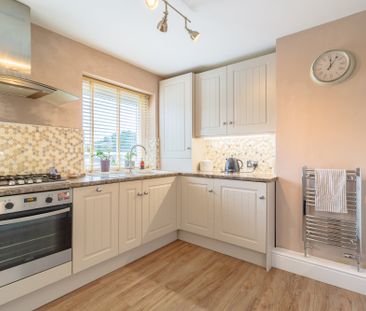 2 Bedroom Flat/Apartment to rent - Photo 6