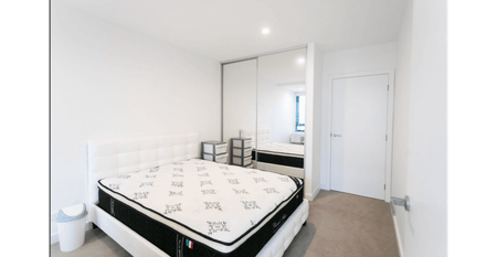 ONE-BEDROOM PLUS CARPARK APARTMENT - Photo 4