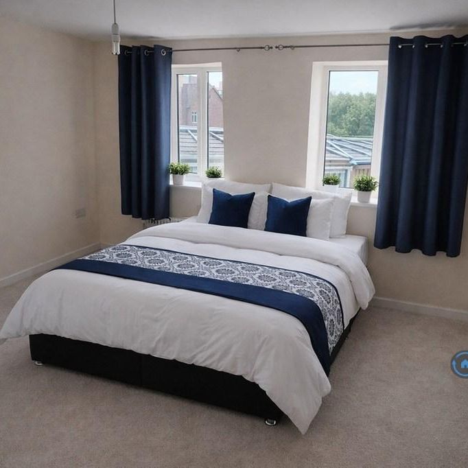 1 bedroom in a house share to rent - Photo 1