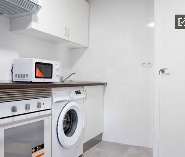 madrid, Community of Madrid 28044 - Photo 1