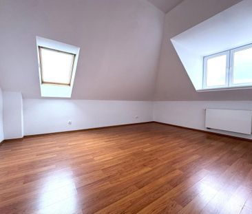 *1 Monat Kaltmietfrei* Charmante 2-Raum-Dachgeschosswohnung in Leip... - Foto 1