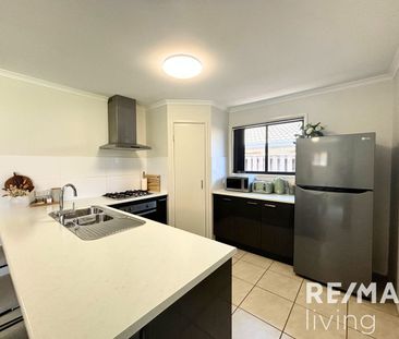 Spacious Family Home in Quiet Burpengary Cul-de-Sac - Photo 6
