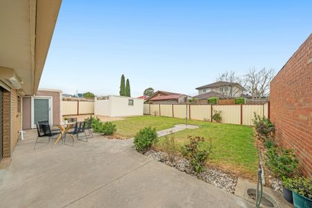 Space, Storage and Suburban Serenity - Photo 5