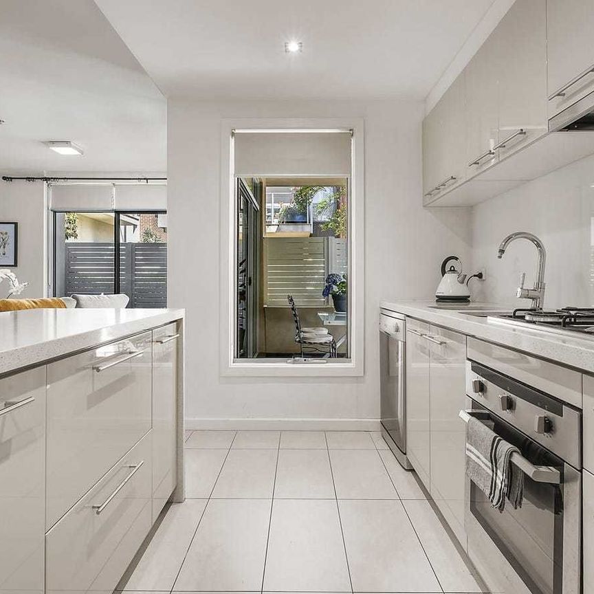 21/1245 Burke Road, Kew East - Photo 1