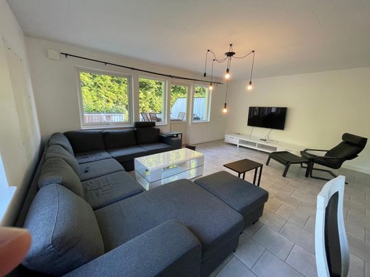 Hasselvägen, Lindome - Photo 1