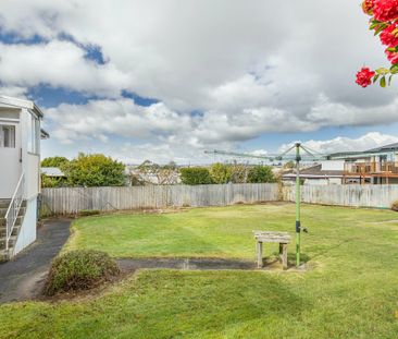 147 Tasman Street, DEVONPORT - Photo 1