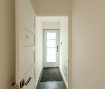 Apartment for rent, Montréal (Côte-des-Neiges/Notre-Dame-de-Grâce) - Photo 3