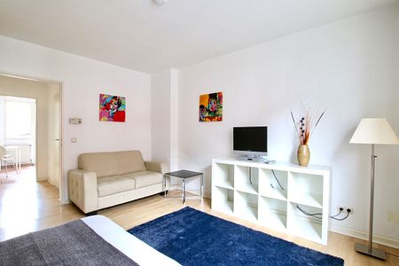 Perfekt Wohnen in Köln-Ehrenfeld: Möbliertes Apartment mit Balkon - Foto 3