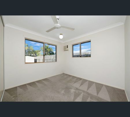 13 Kinnardy Street, Burdell, Qld 4818 - Photo 2