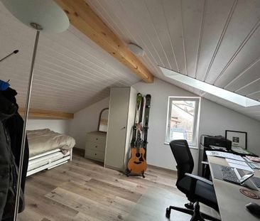 3.5 rooms in the heart of the old town of Aubonne - Photo 2