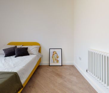 19 Frederick Street Flat 8 - Photo 5