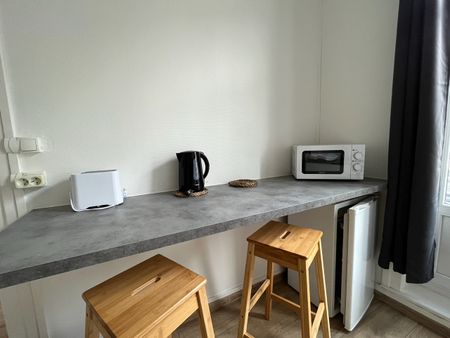 Location Appartement 1 pièce 35m² LILLE 59000 - Photo 5