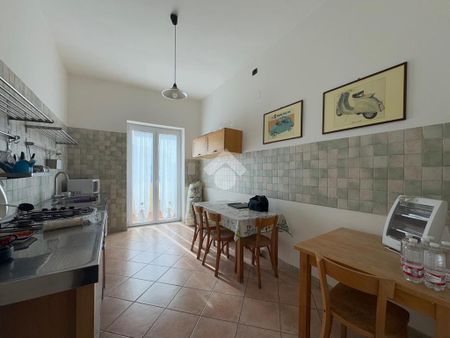 5 locali in affitto - Foto 2