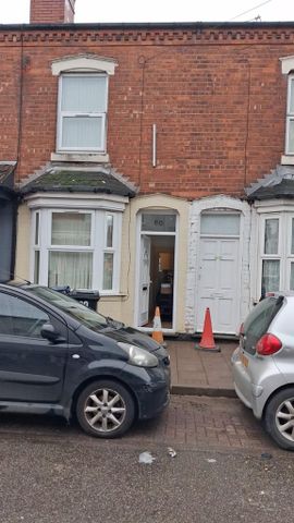 3 bedroom terraced house to rent - Photo 4