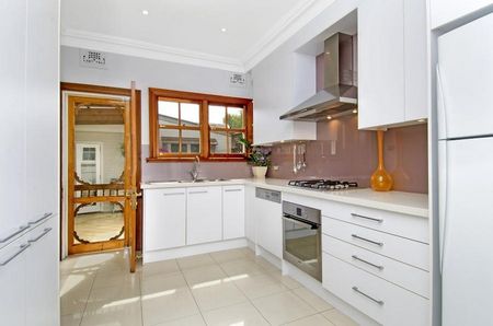 39 Albert Street, Leichhardt NSW 2040 - House For Rent | Domain - Photo 3