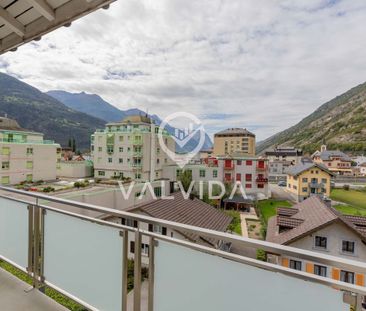Zentral gelegene und attraktive 4.5-Zimmerwohnung in Steg - Photo 1