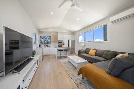 Serene Townhouse Living, Surrounded By Nature - Photo 2