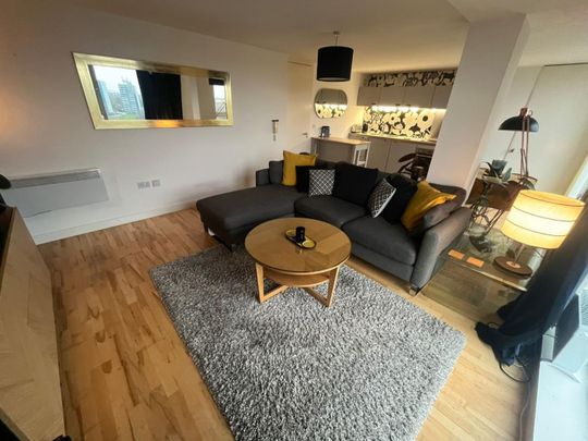 1 bedroom Flat To Let Total Size: 500 SQ FT - Photo 1