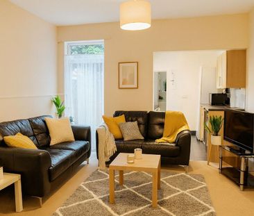 5 bedroom house to rent - Photo 2