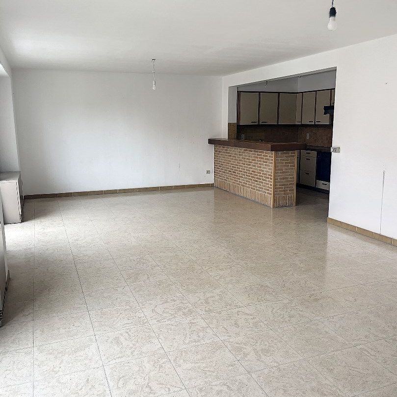 Appartement te huur in Heist-Aan-Zee met 3 slaapkamers - Photo 1