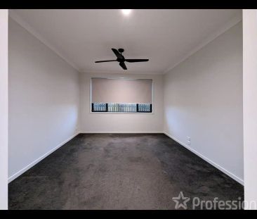 26 Myrtle Street, Deebing Heights QLD 4306 - Photo 1